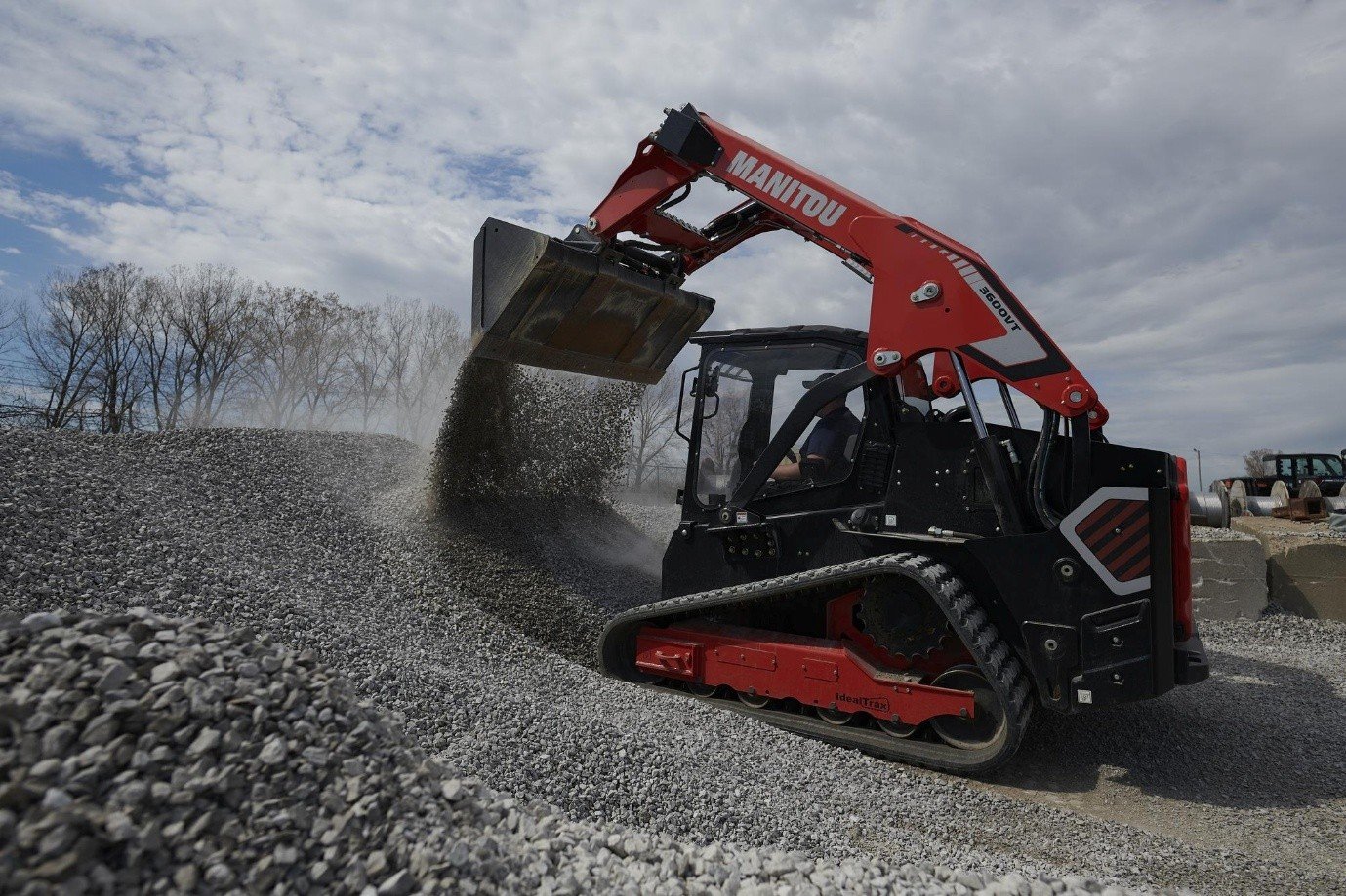 Manitou 3600VT compact track loader